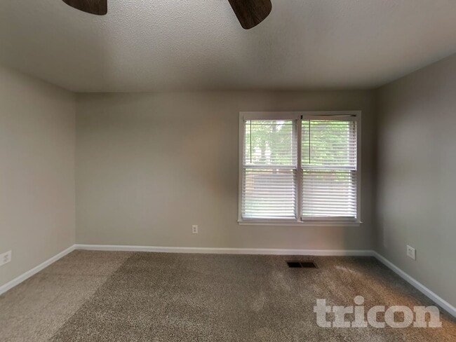 Photo - 444 Villa Rosa Way