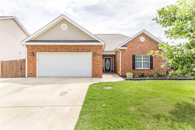 Building Photo - 104 Bryce Dr