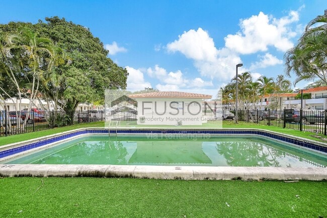 Photo - 400 NW 65th Ave Unidad Apt 220