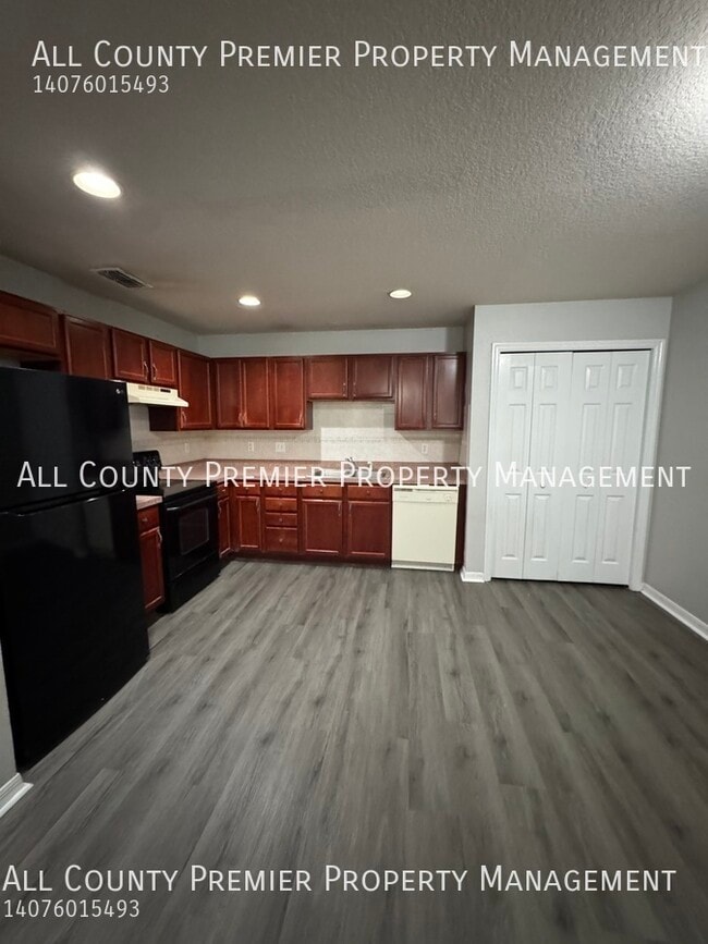 Photo - 2911 SE 52nd Ave Unidad 2