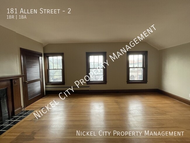 Building Photo - 181 Allen St Unit 2