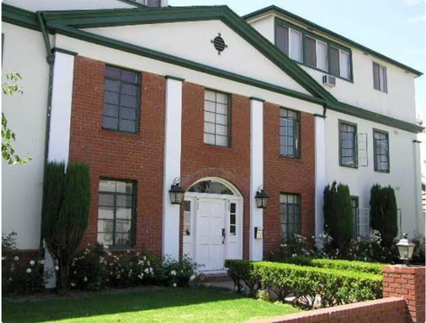 Photo - 427 N Doheny Dr