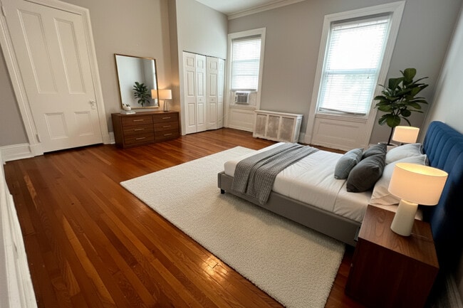 Dormitorio #1 - 1809 Spruce St