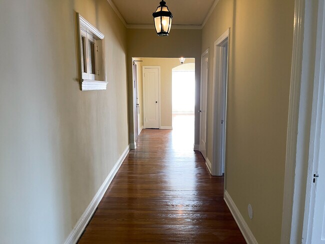 620 S. Ardmore