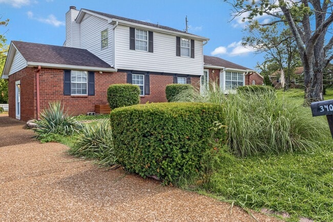 Photo - 3401 Shakertown Rd