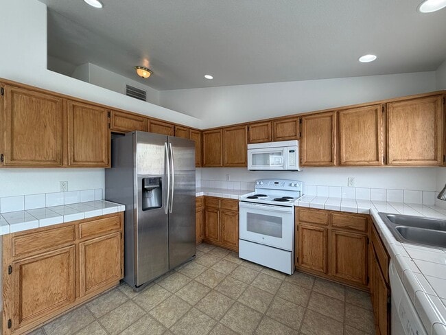 411 Wasatch Cir