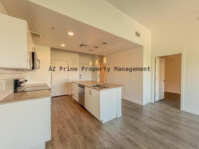 Photo - 1130 N 2nd St Unit Apartment 313