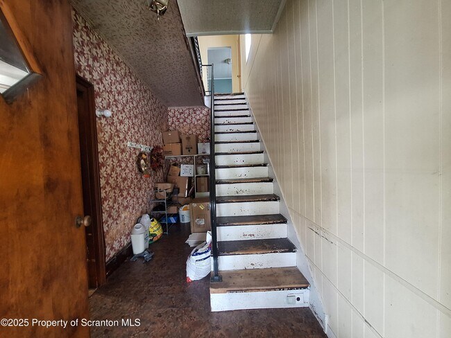 Photo - 234 E Drinker St