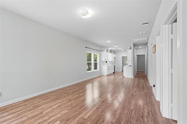 Photo - 2020 Hemphill St