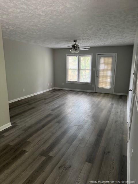 Building Photo - 3207 Tallywood Dr
