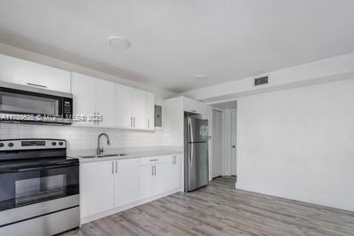 Photo - 1630 NW 18th St Condo Unit 08