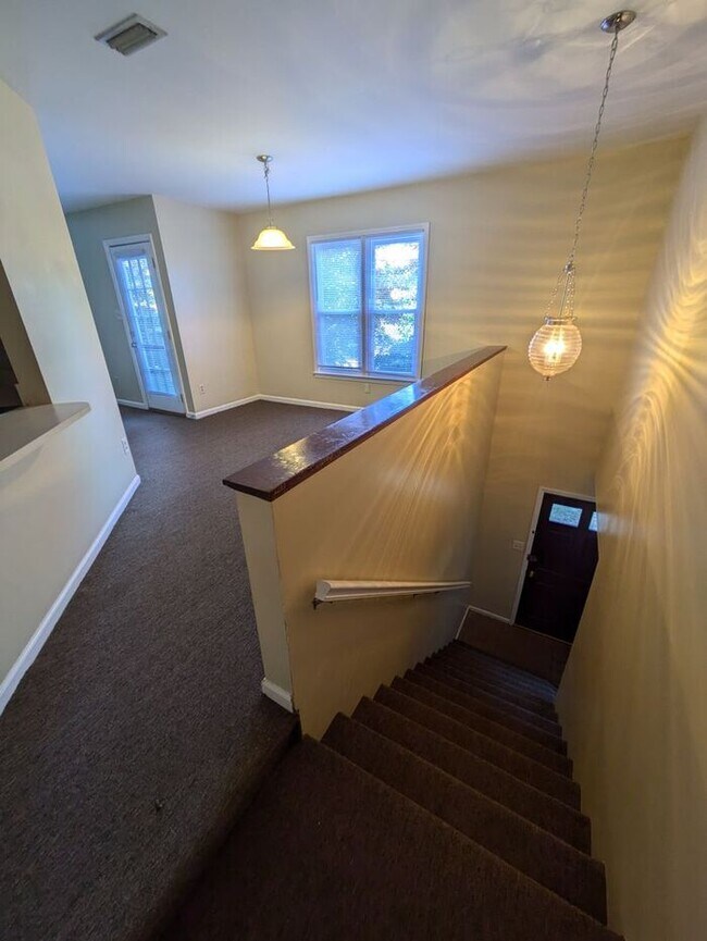 Photo - 2BD/2BA Condo Available Now in Hickory