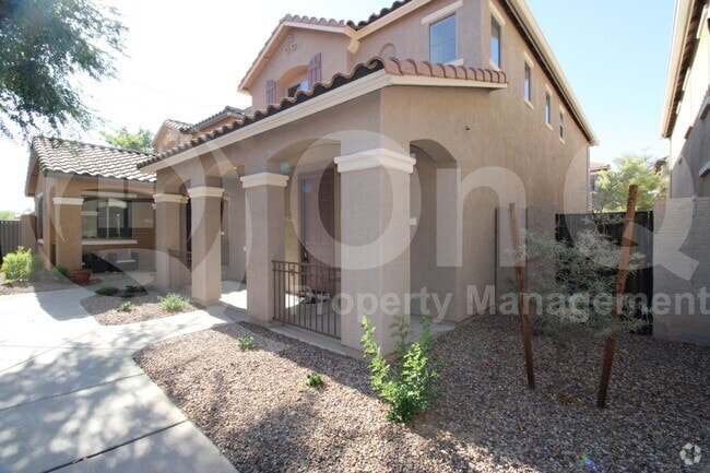 Building Photo - 2840 S Brett St Rental