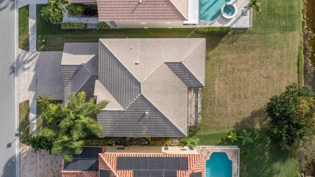 Photo - 7227 Chesapeake Cir