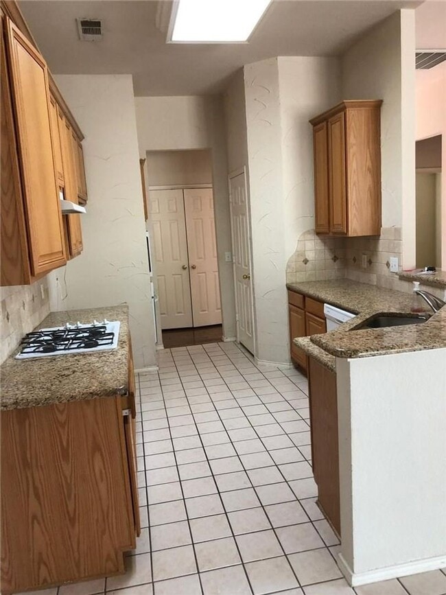 Photo - Beautiful 4 Bedroom, 2 Bath Home for Lease in Plano!