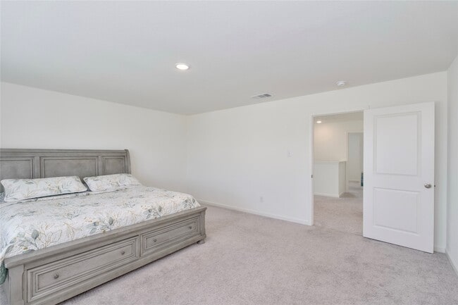 Photo - 1660 Hossler Trl