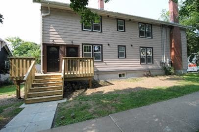 Building Photo - 1696 Preston St Unit 1696