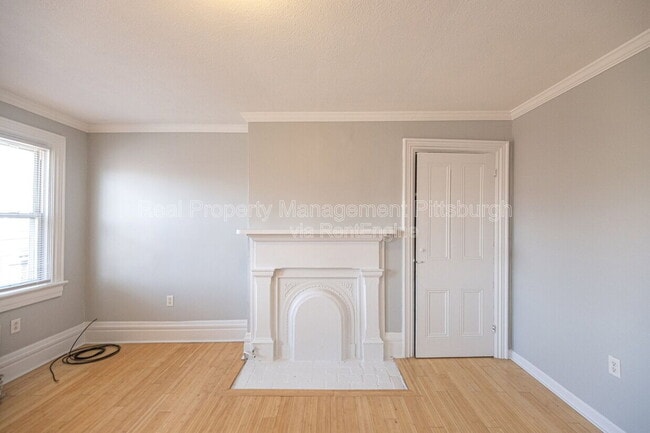 Photo - 1908 Wharton St Unit 2