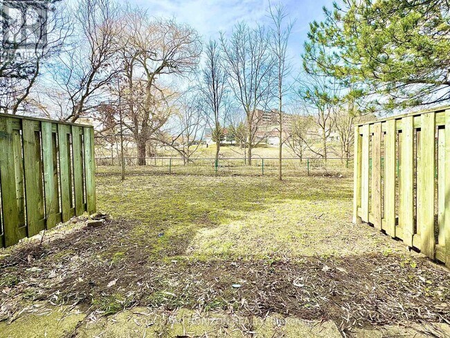 Photo - 1200 Courtland Ave E