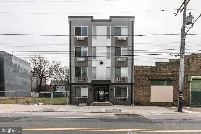 Photo - 4122 Haverford Ave Unit 3