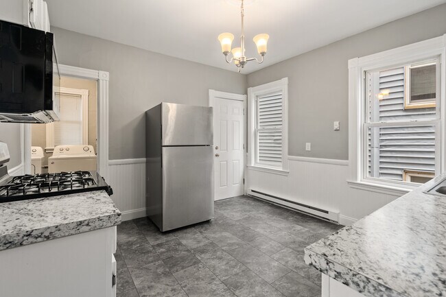 Photo - 36 Bellevue St Unit 2