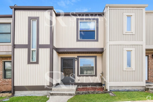 Building Photo - Living where You Love is Good for your Heart! Rental