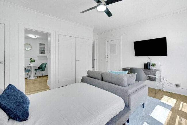 Building Photo - 250 Meigs St Rental