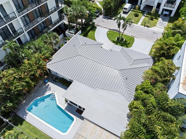 Photo - 3551 E Glencoe St