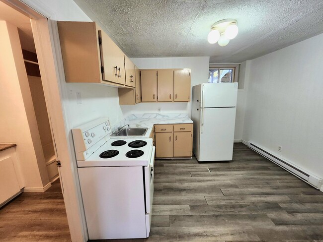 Photo - 260 Main St Unit 260