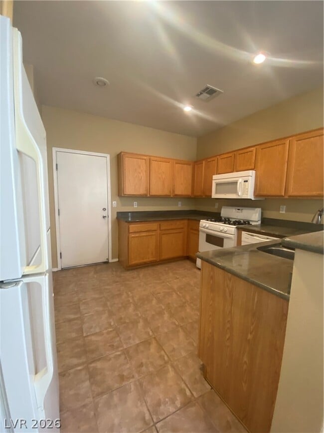 Photo - 6237 Castle Kennedy St