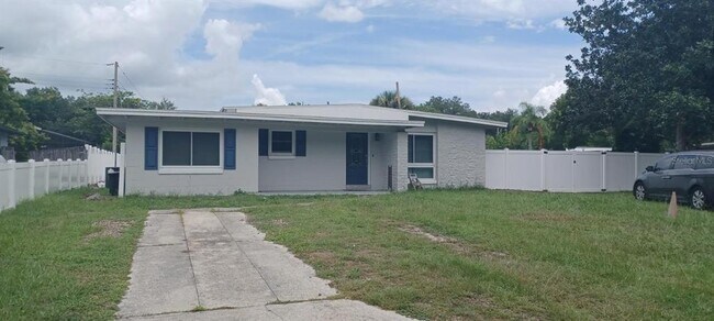Photo - 156 Pinecrest Dr Casa