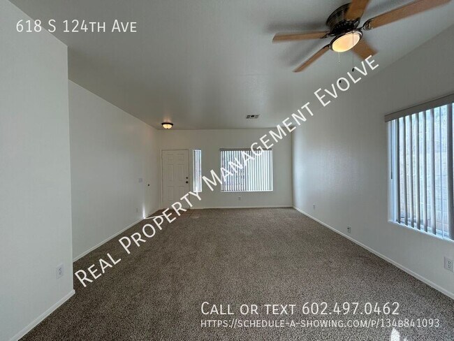 Photo - 618 S 124th Ave