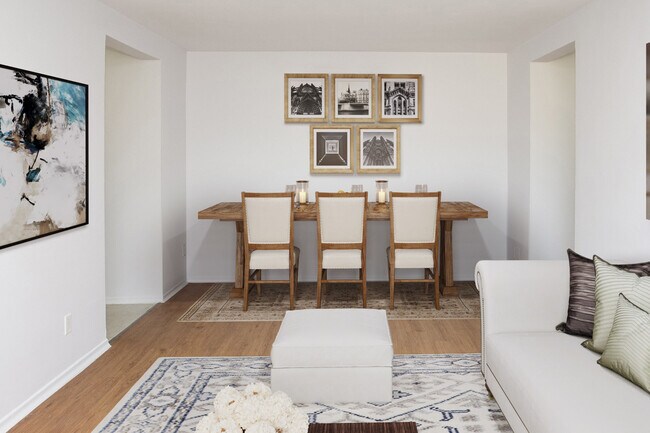 Photo - Hugo Apartments