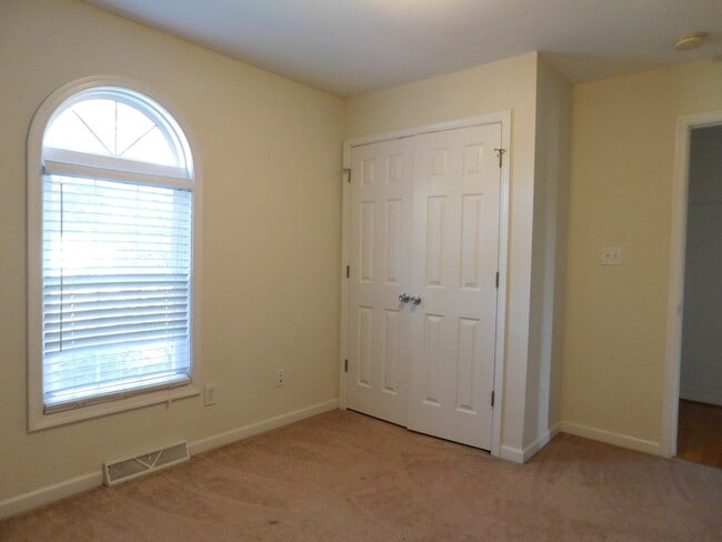 Photo - 161 Soybean Dr