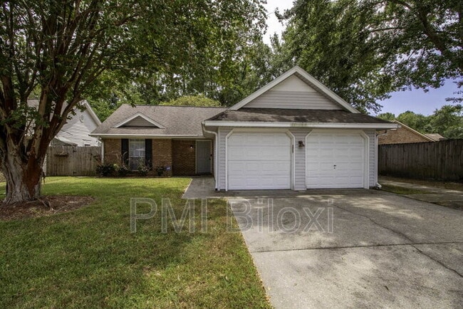 Building Photo - 776 Whitney Dr