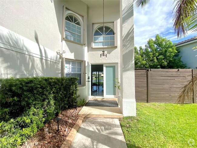 Building Photo - 480 SW 203rd Ave Rental