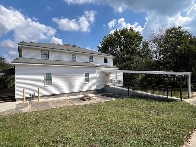 Photo - 6320 Cooper St