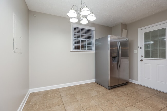 Photo - 511 Buffalo Trail