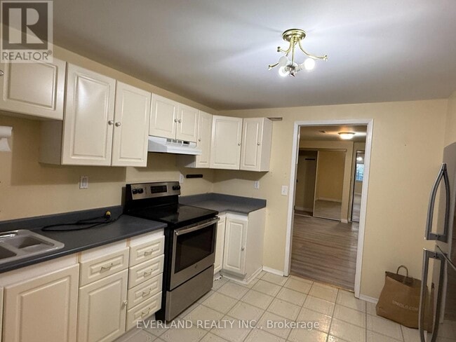 Photo - 156 Bristol Rd