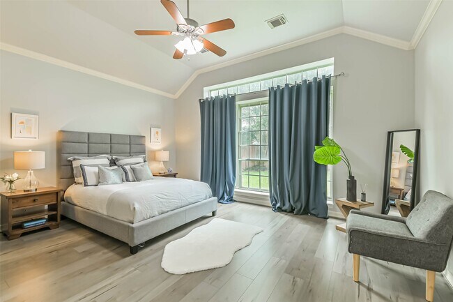 Photo - 13023 Dogwood Blossom Trail