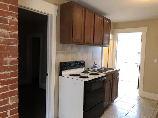 Photo - 1497 10th St