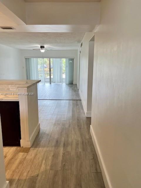Building Photo - 1540 NE 191st St Unit 125 Rental