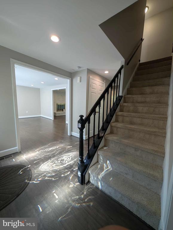 Photo - 11 Starlight Ct