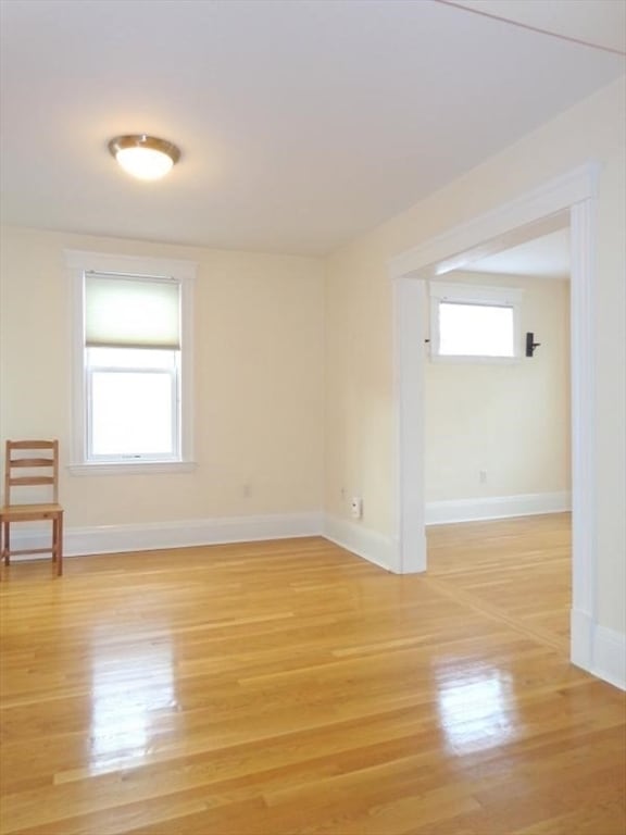 Building Photo - 304 Allston St Unit 4
