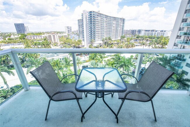 Building Photo - 3901 S Ocean Dr Unit 9P Rental