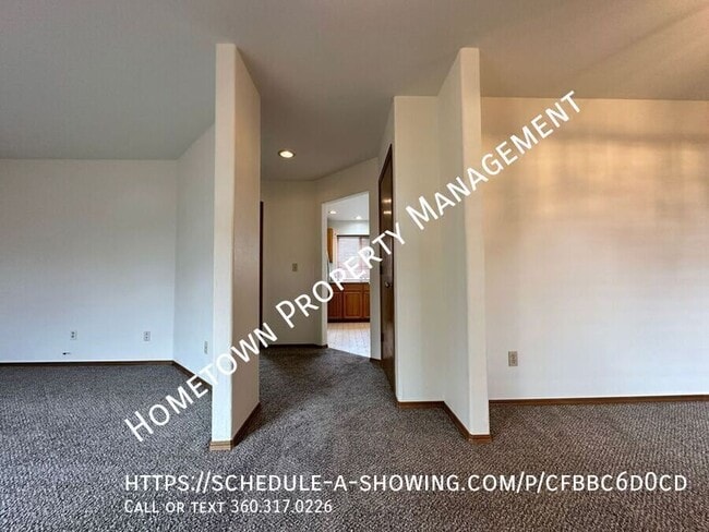 Photo - 6039 Thornbury Pl SE