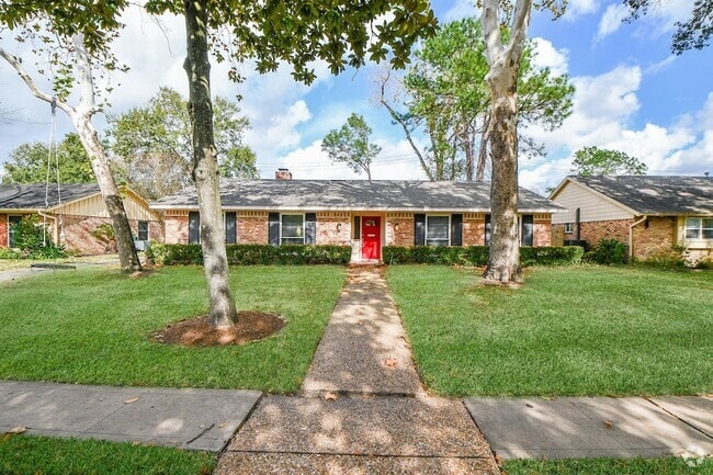Building Photo - 10706 Inwood Dr Rental