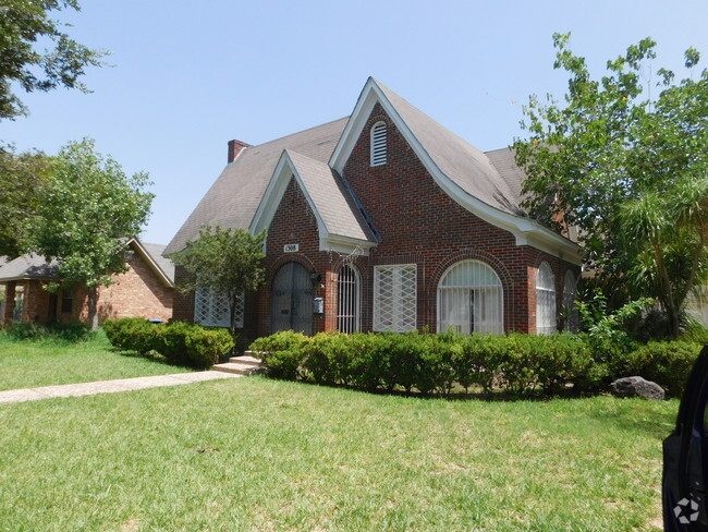 Building Photo - 1308 Kendlewood Ave Rental