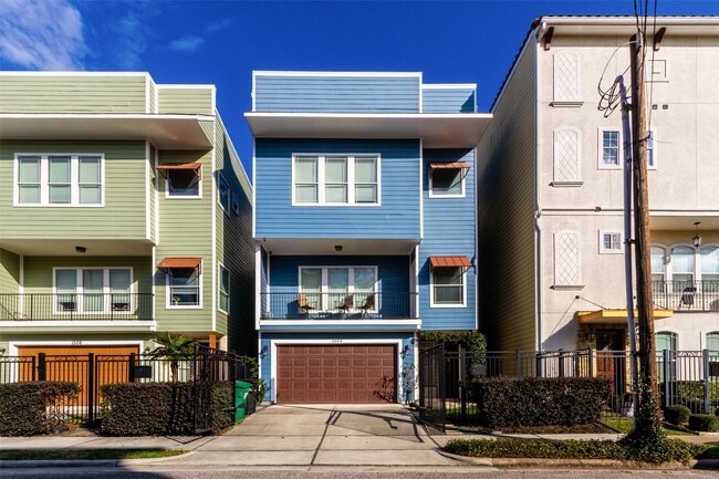 Building Photo - 1504 Colorado St Rental