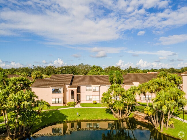 Photo - Sundance at Davie